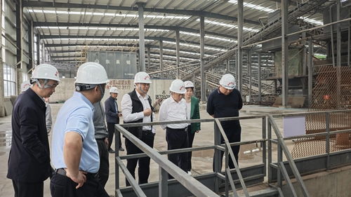 潘光督导项目建设并调研企业生产经营情况